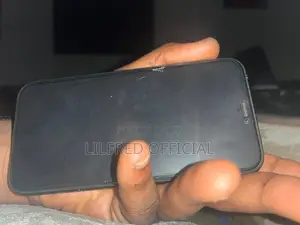 Apple iPhone XR 64 GB Green