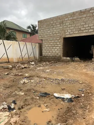 2bdrm House in Mayera, Pokuase for sale