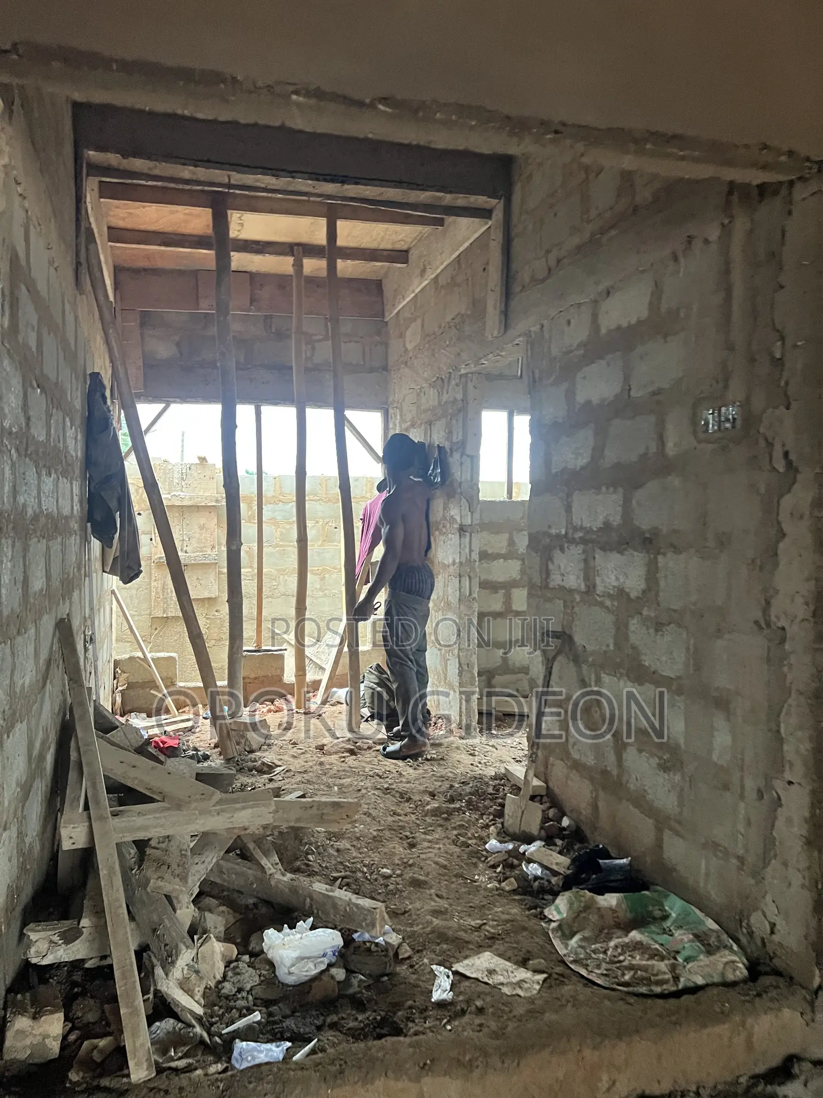 2bdrm House in Mayera, Pokuase for sale