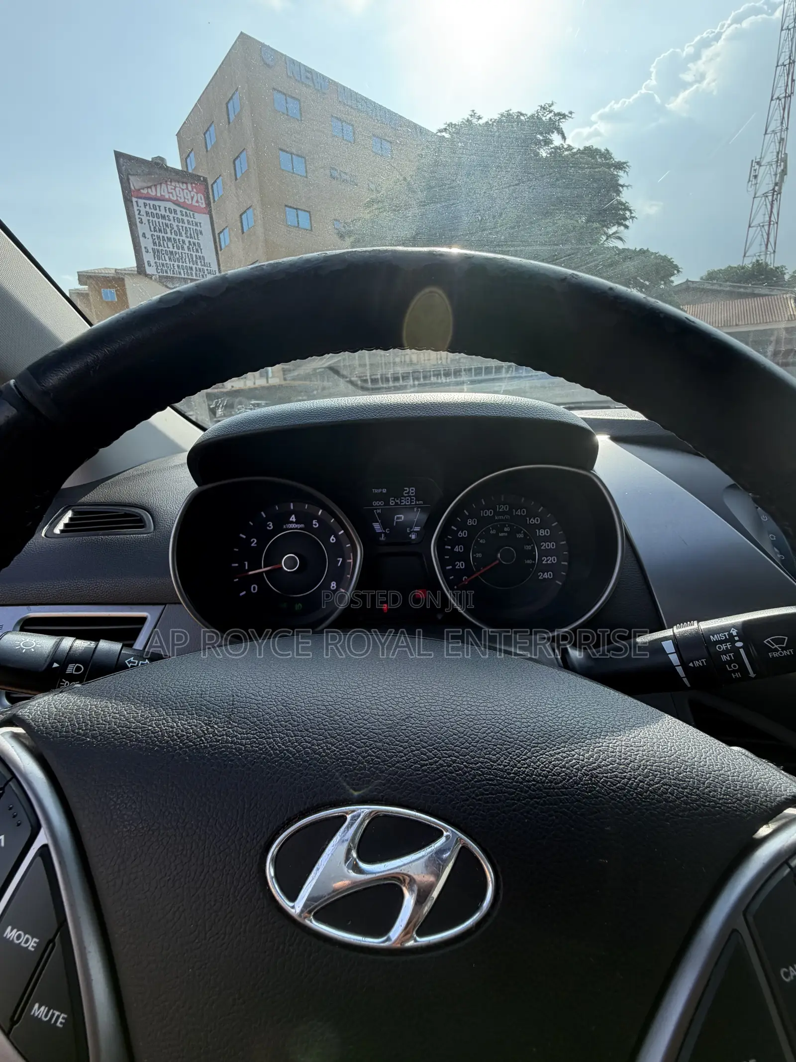 Hyundai Elantra Limited Sedan FWD (1.8L 4cyl 6A) 2013 Silver
