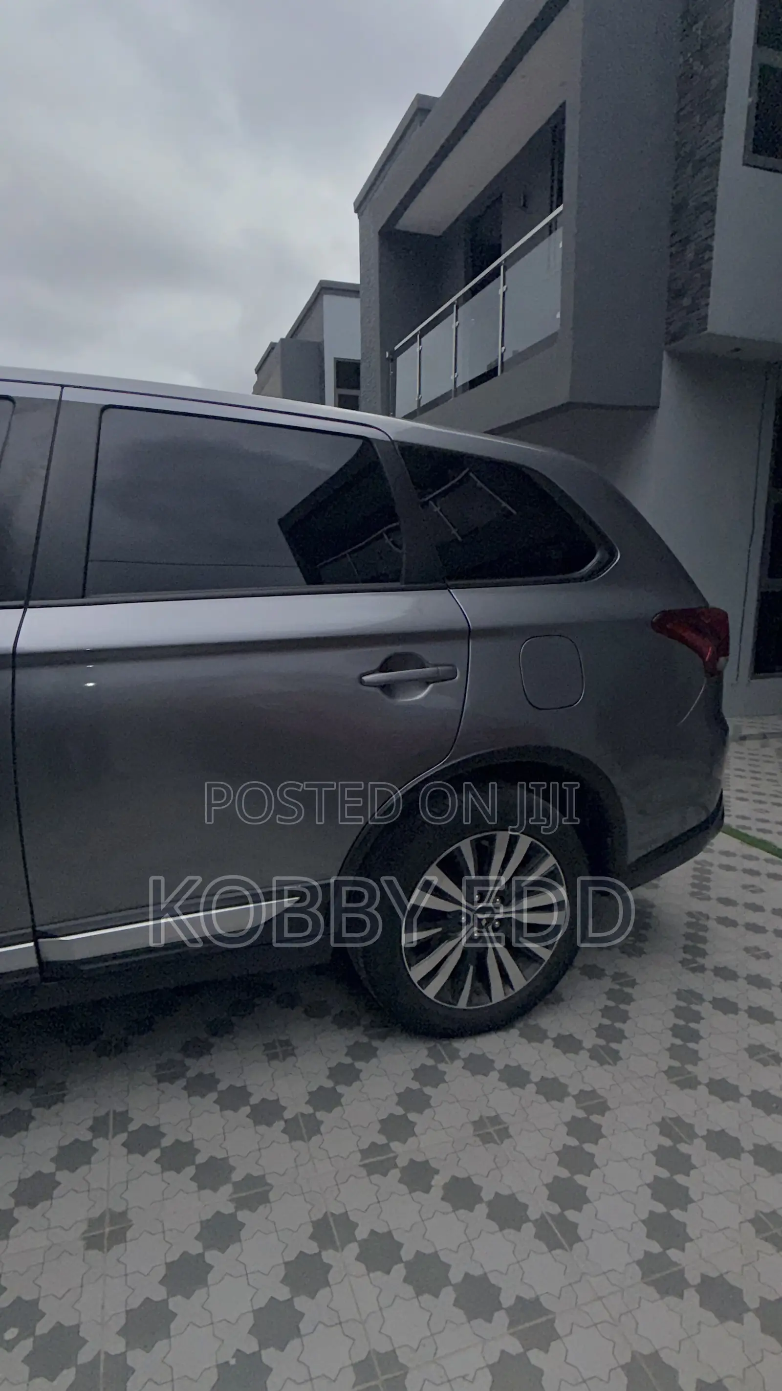 Mitsubishi Outlander 2020 Beige