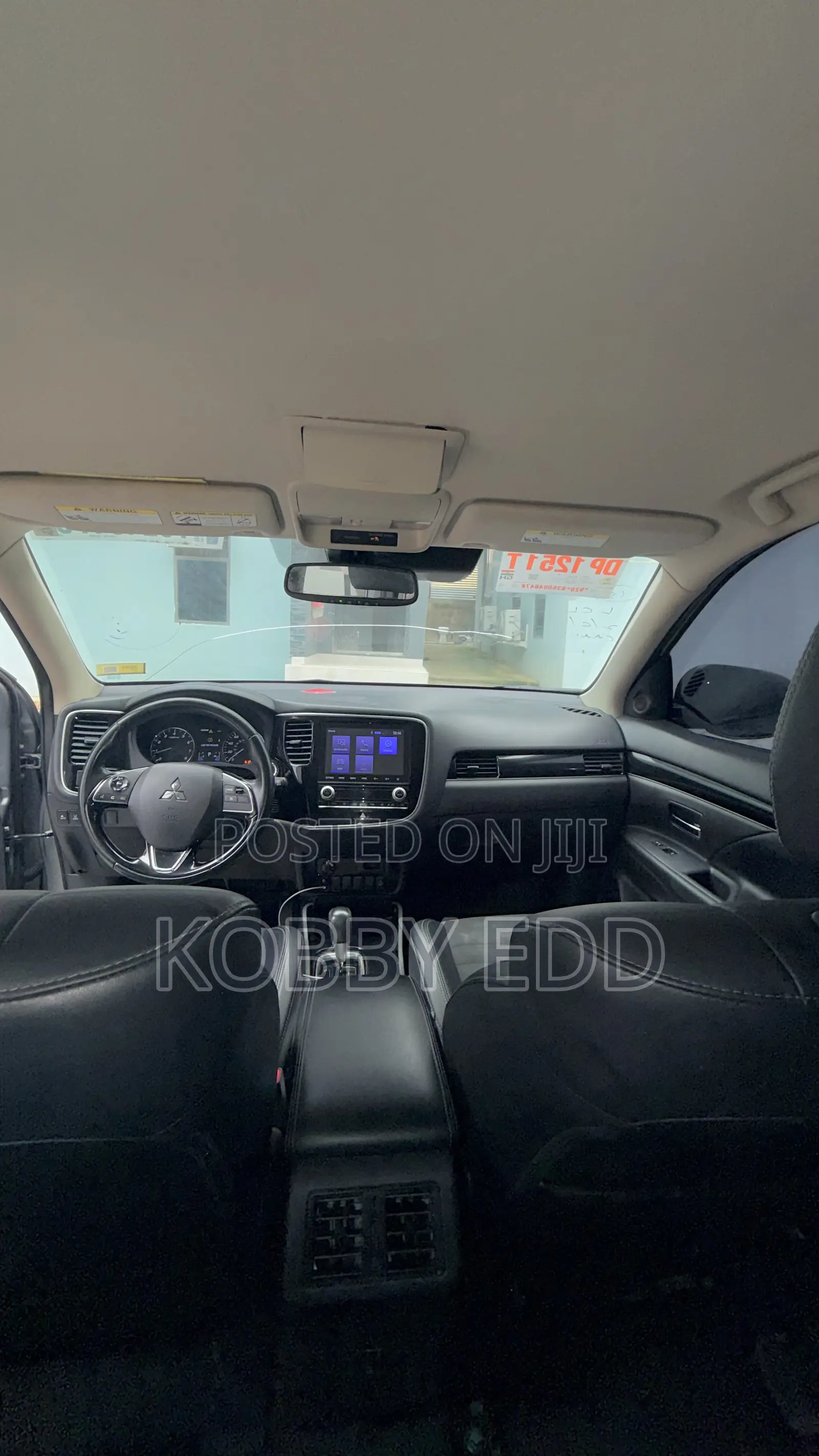 Mitsubishi Outlander 2020 Beige
