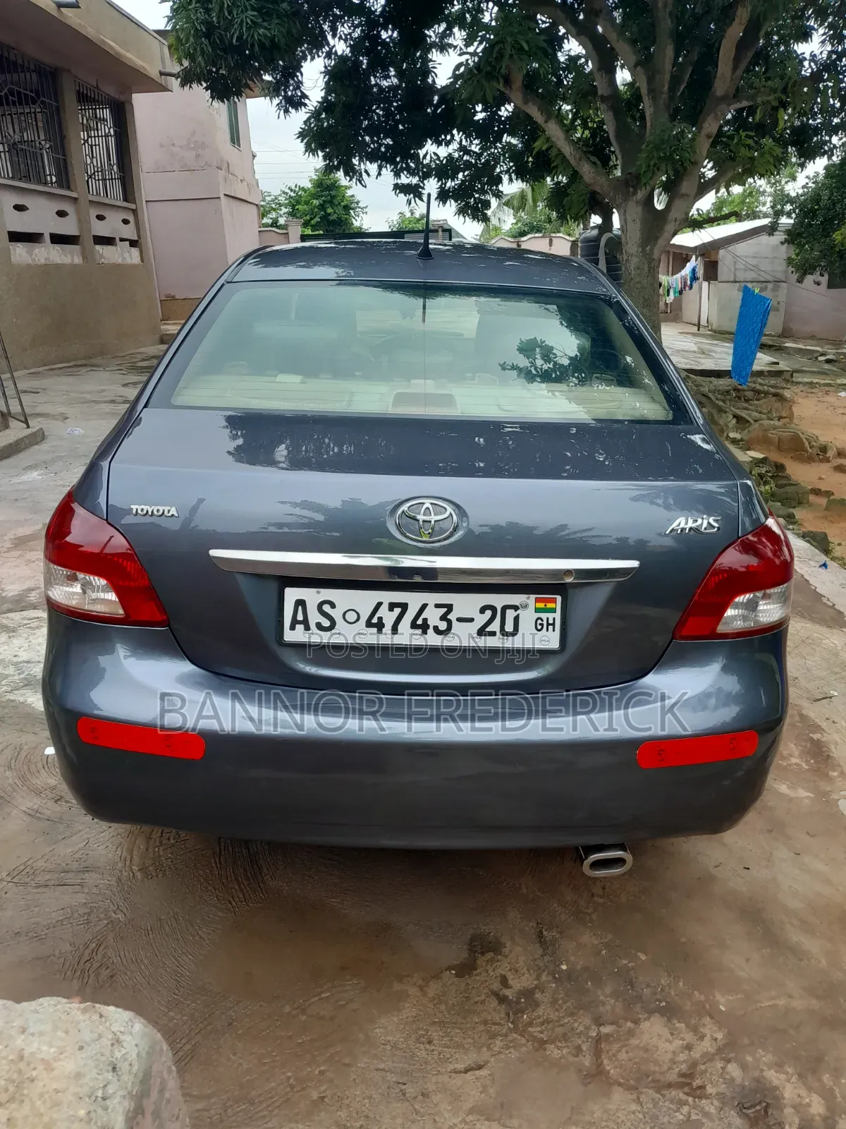 Toyota Yaris 2009 Gray