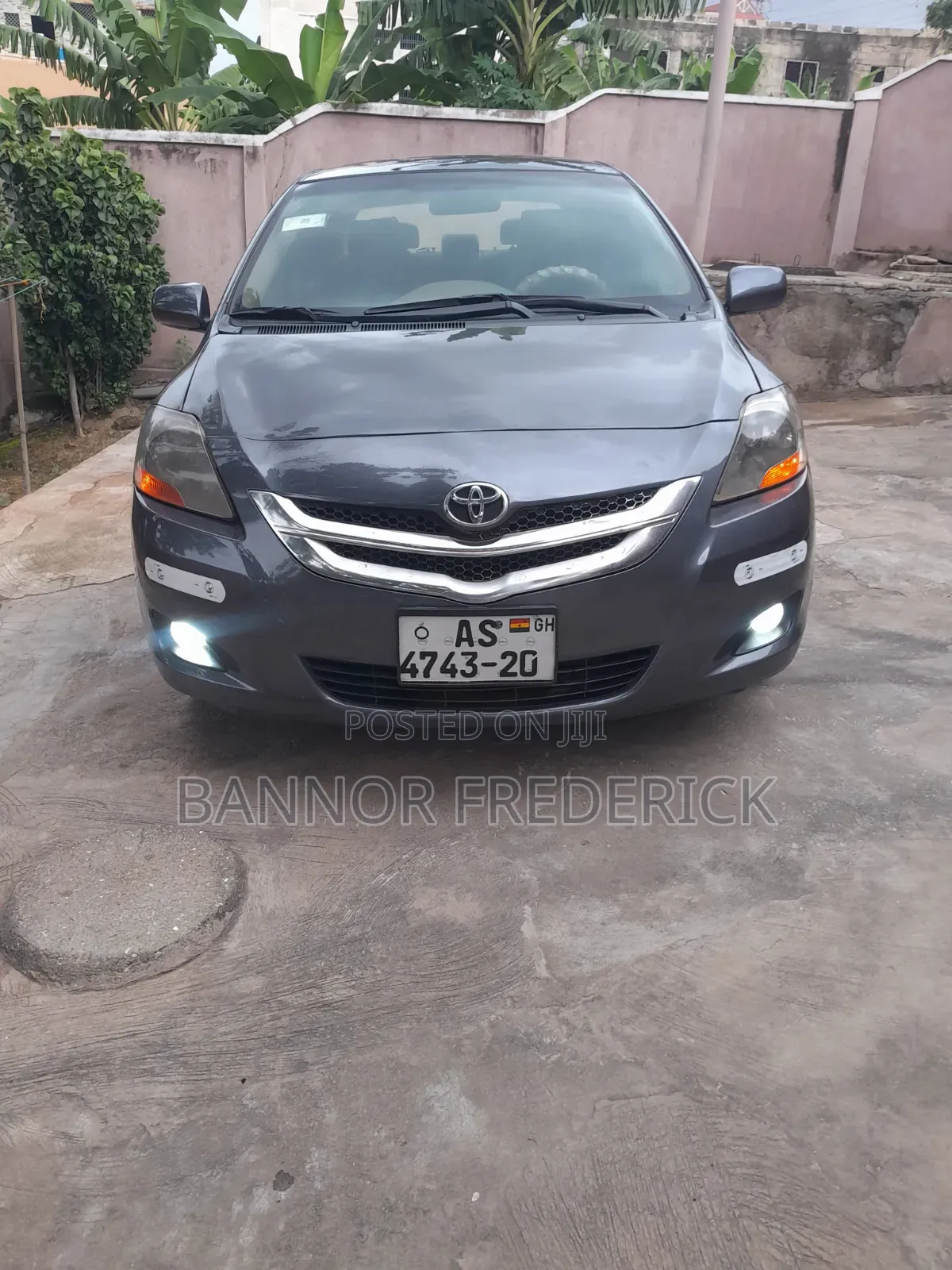 Toyota Yaris 2009 Gray