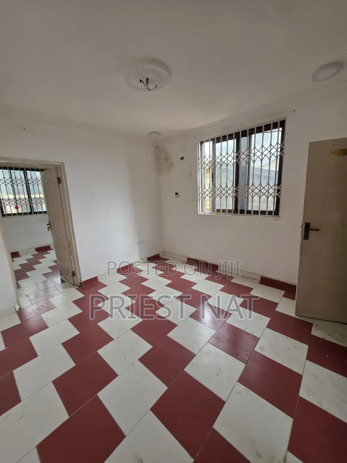 1bdrm Apartment in Mkt Rentals, Ashaiman Municipal for rent