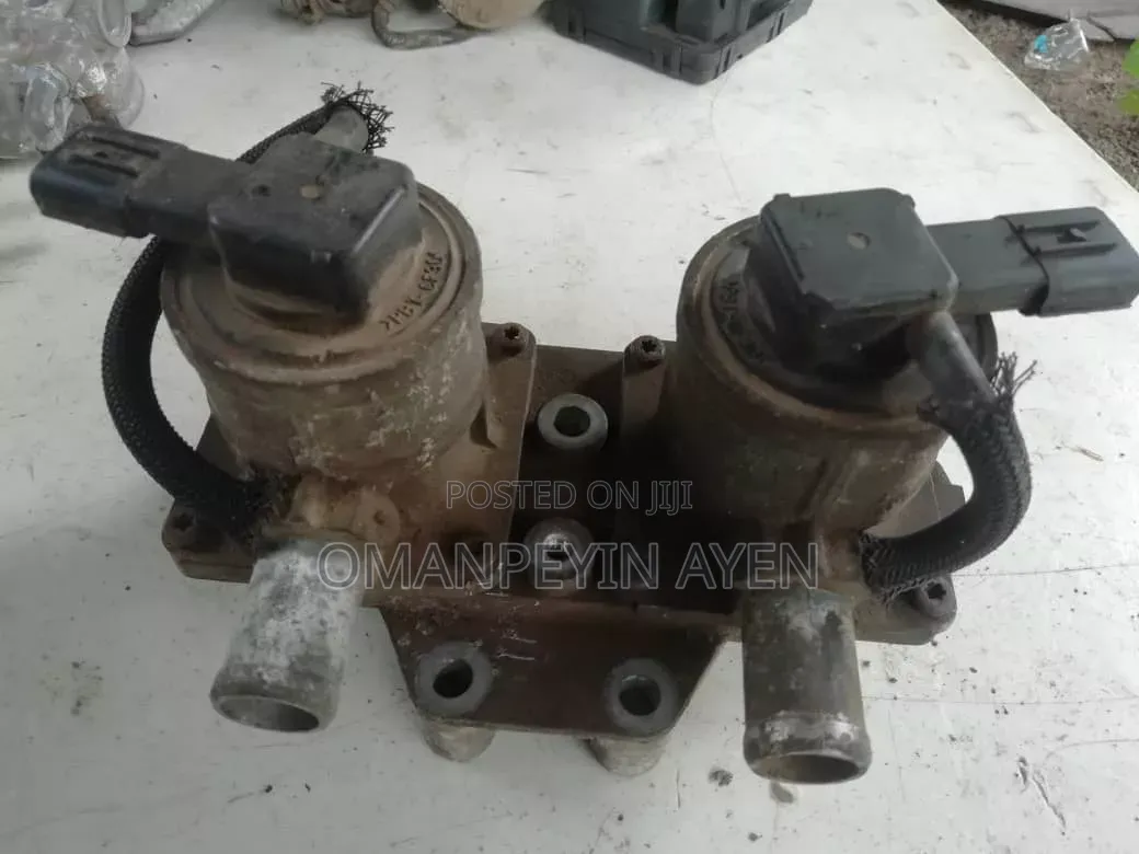 2008 2013 Toyota Tundra Secondary Airpump