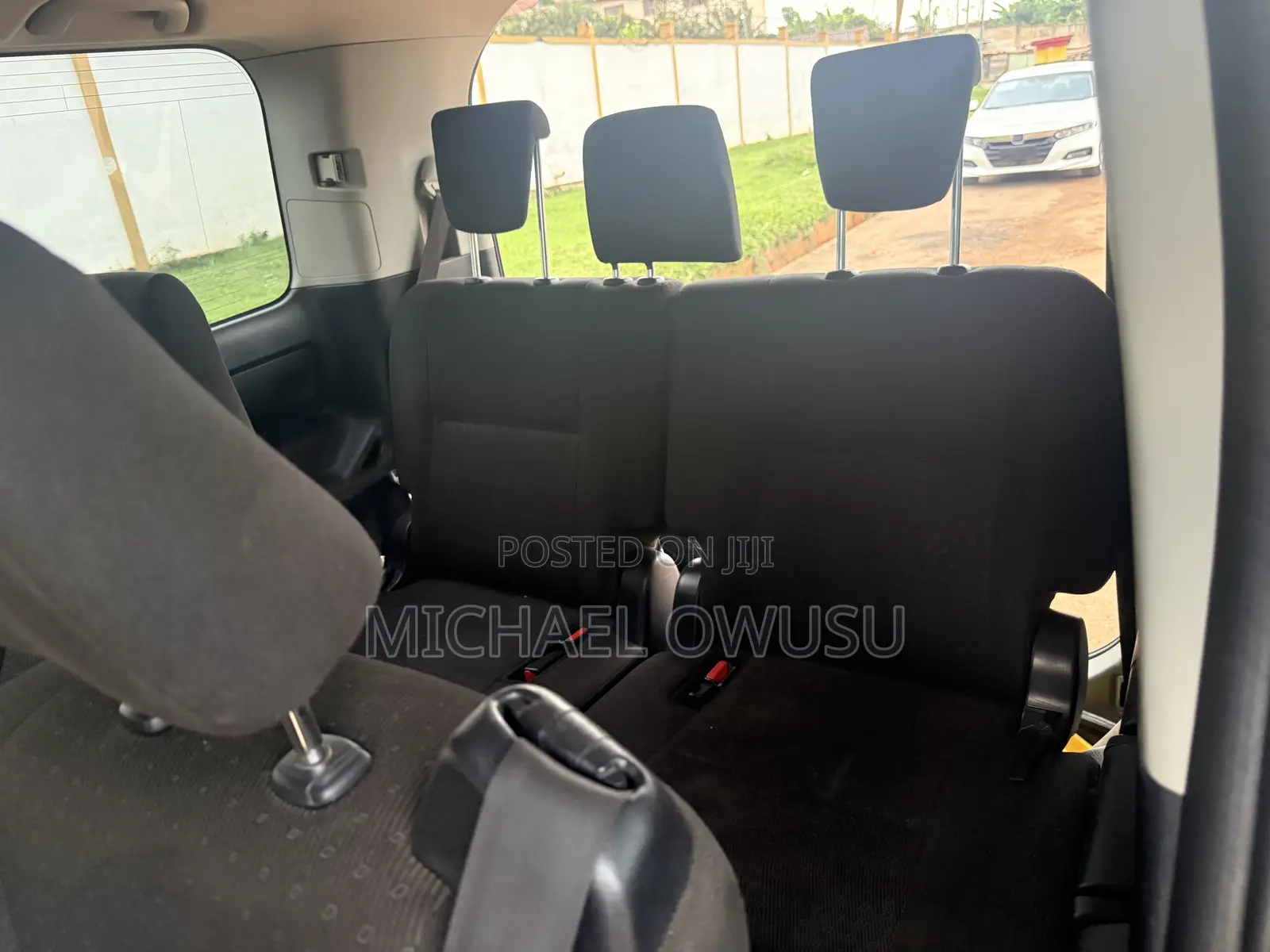 Toyota Voxy 2016 Black
