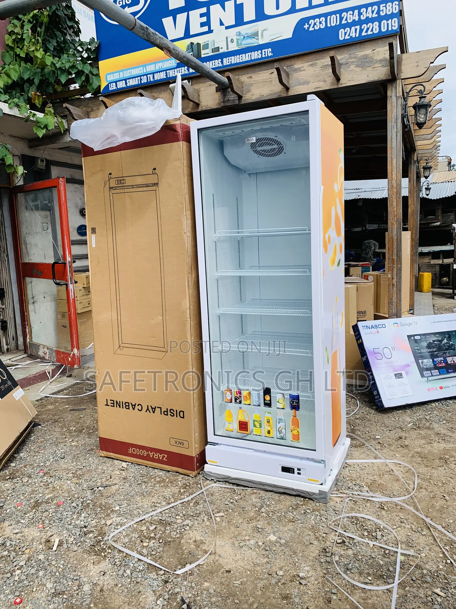 Ultra Sleek Zara-600dfg Display Fridge 591ltr
