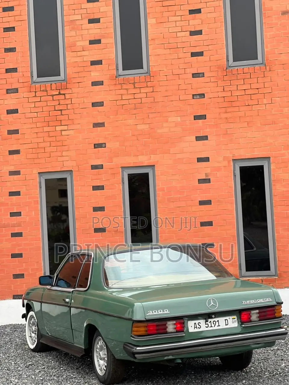 Mercedes-Benz 300D 1999 Green