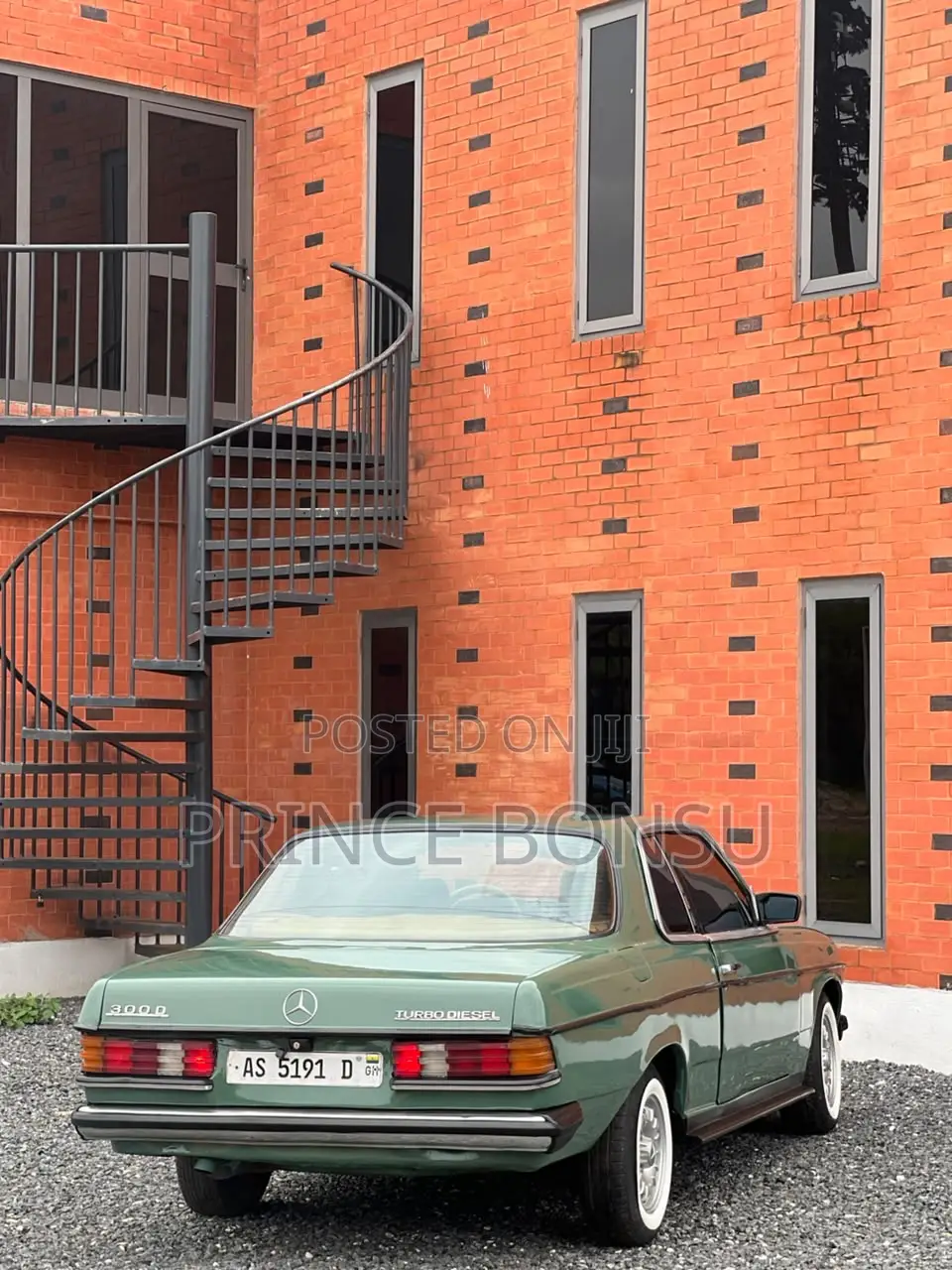 Mercedes-Benz 300D 1999 Green