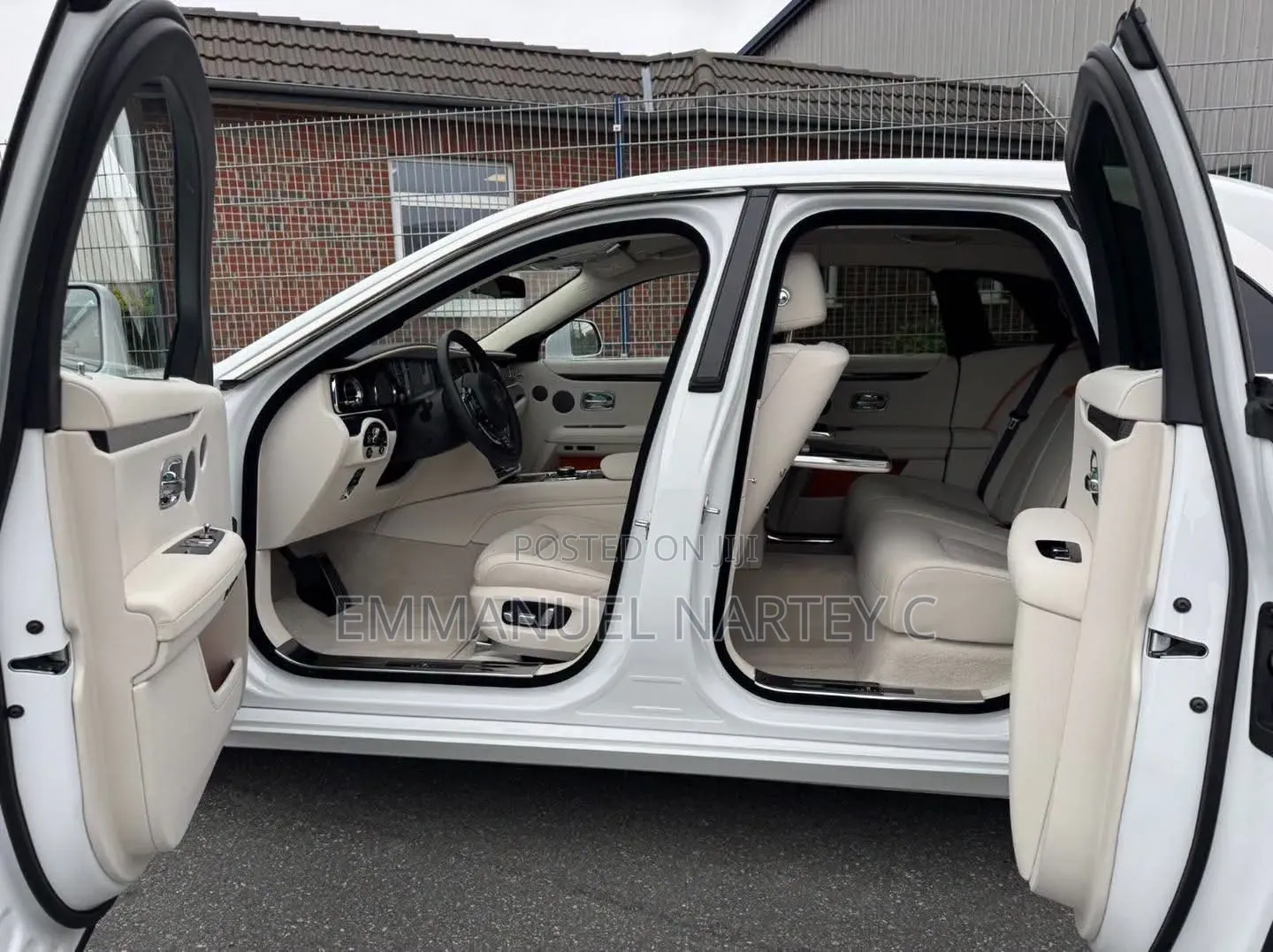 New Rolls-Royce Ghost 2023 White