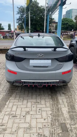 Hyundai Elantra 2012 Gray