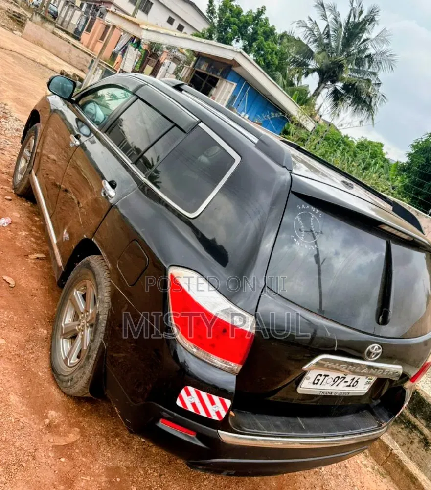 Toyota Highlander 2013 Black
