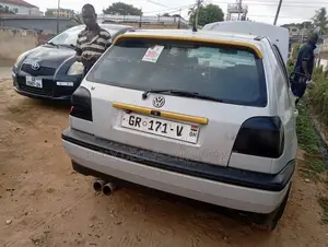 Volkswagen Golf 1.6 Automatic 2003 Silver