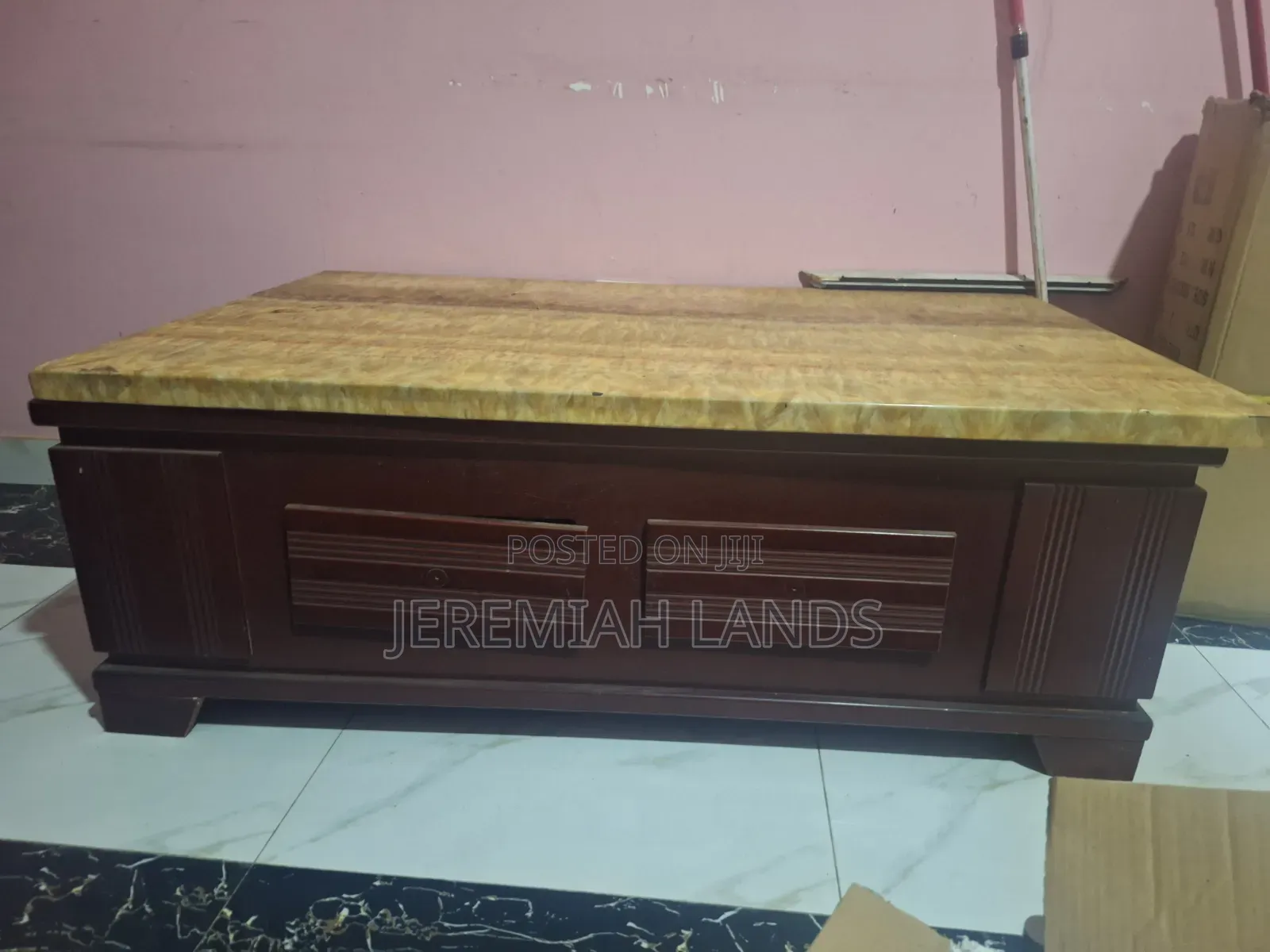 Executive Center Table / Coffee Table