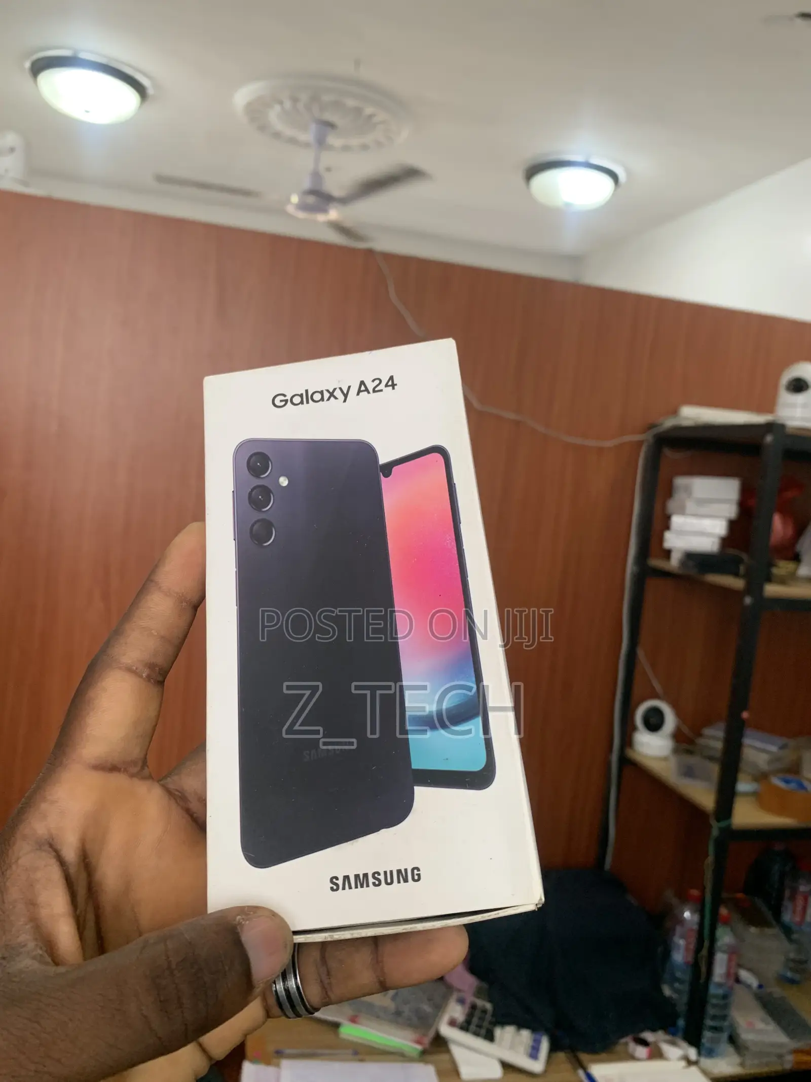 New Samsung Galaxy A24 128 GB Black