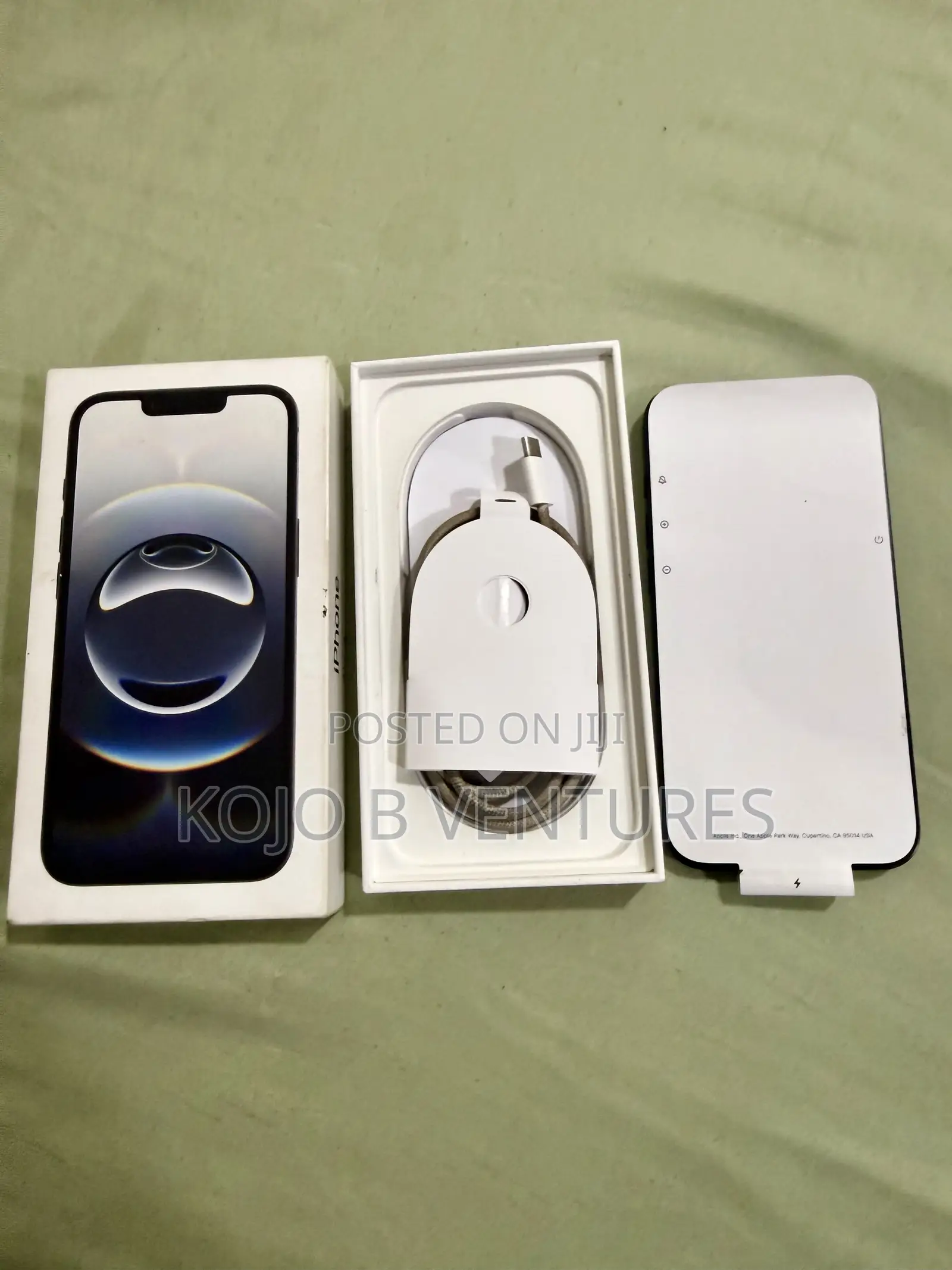 New Apple iPhone 16e 128 GB White