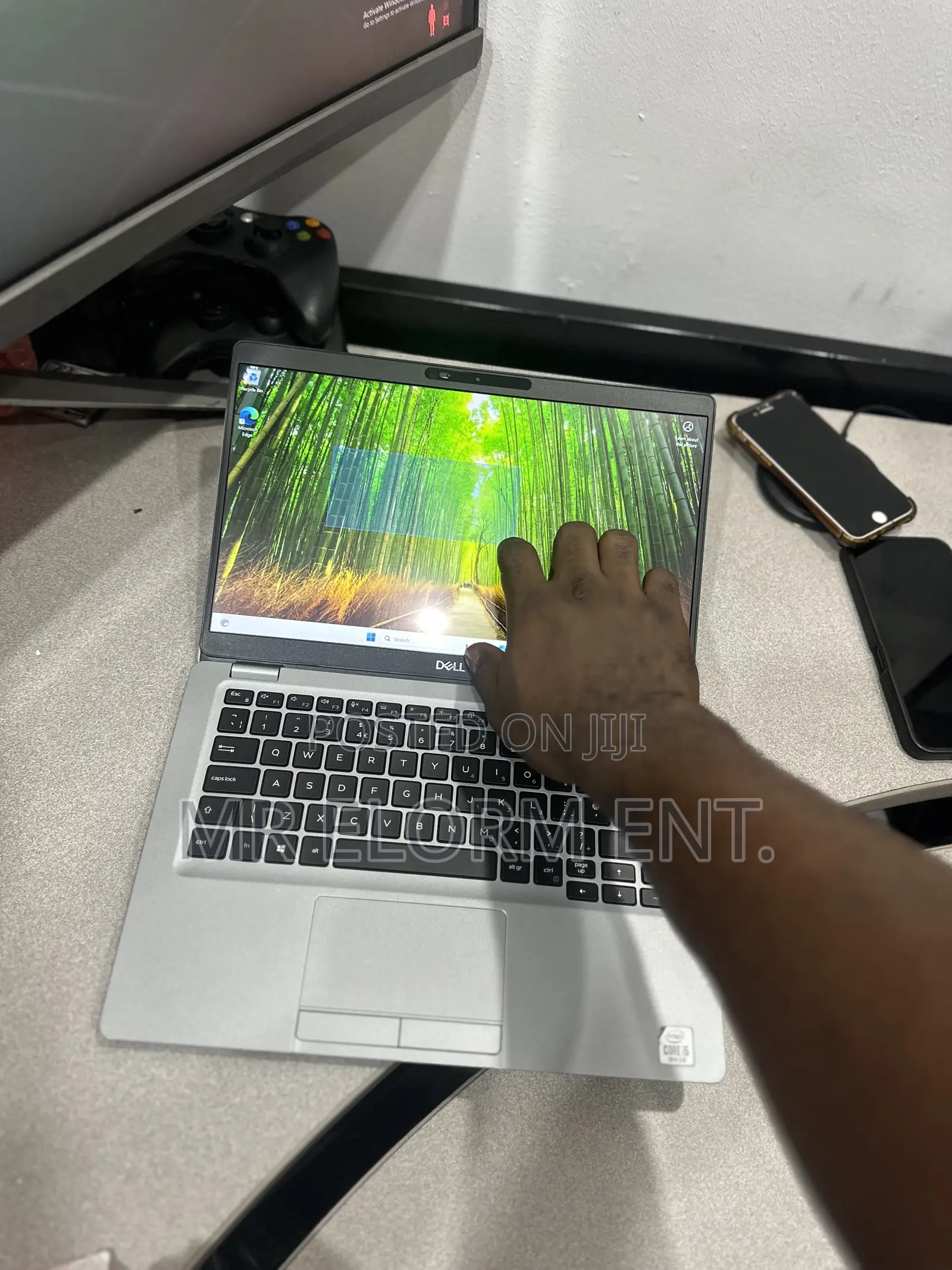 Laptop Dell Latitude 5310 2-in-1 16GB Intel Core i5 SSD 256GB