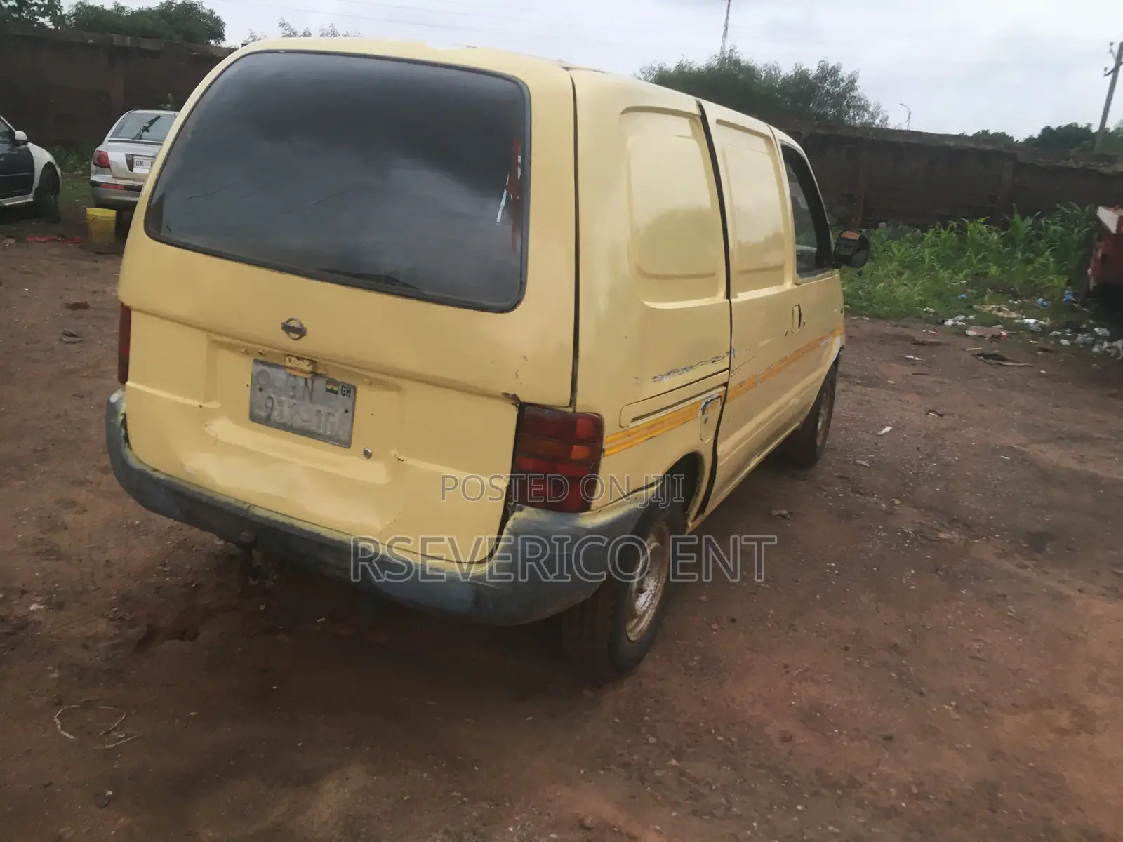 Nissan Vanette 2007 Yellow