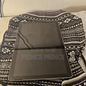 New Laptop Microsoft Surface Go 2 8GB Intel Core i3 SSD 128GB