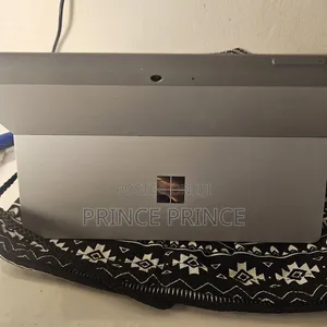 New Laptop Microsoft Surface Go 2 8GB Intel Core i3 SSD 128GB