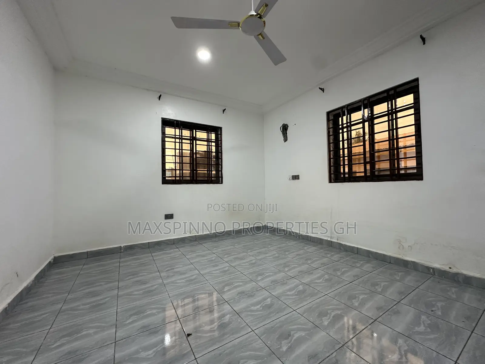 2bdrm Apartment in Maxspinno Properties, Barrier for rent