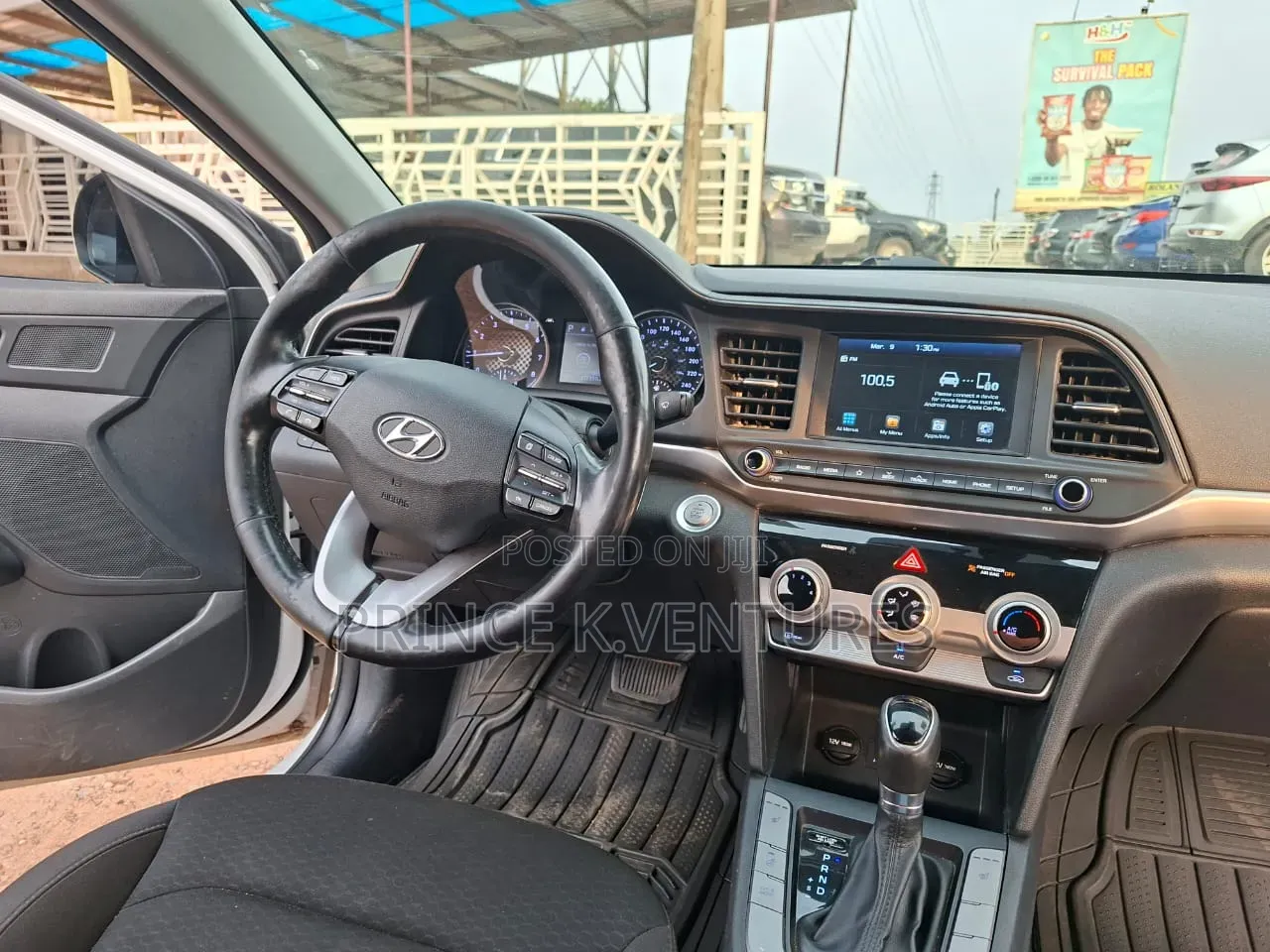 Hyundai Elantra 2020 White