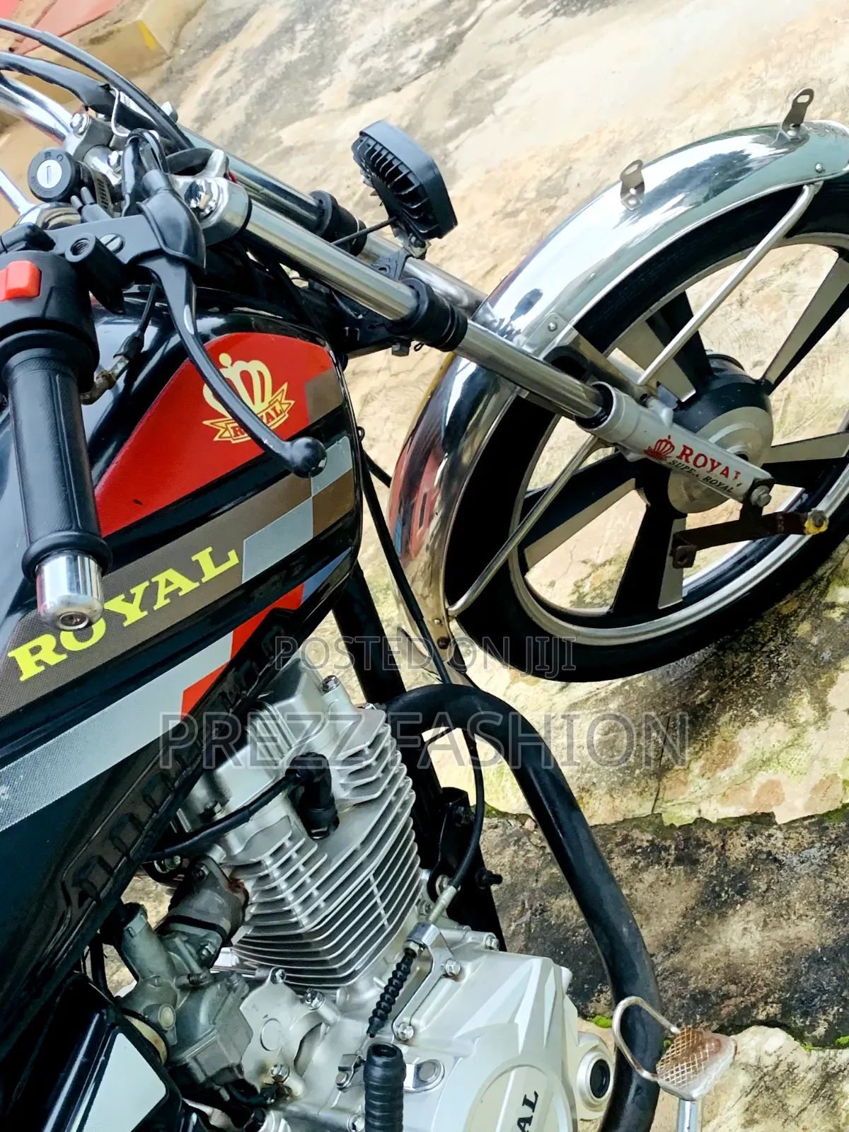 Royal Motorcycle 2023 Black