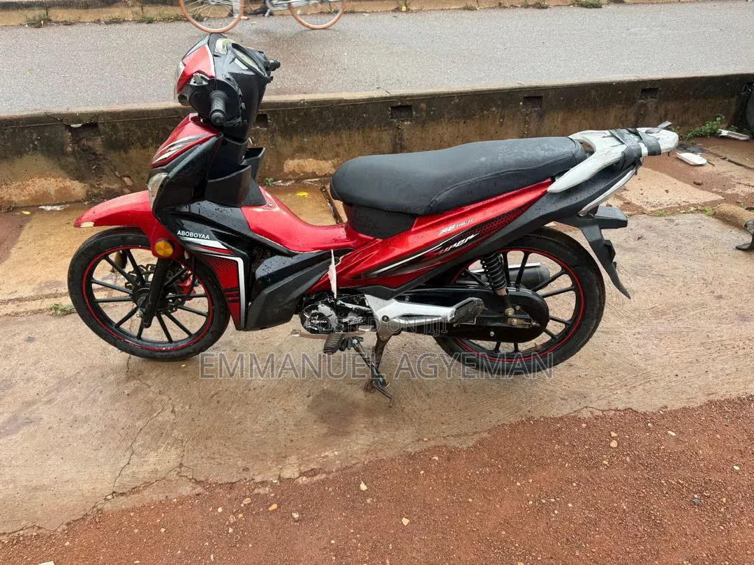 Motorcycle 2022 Red