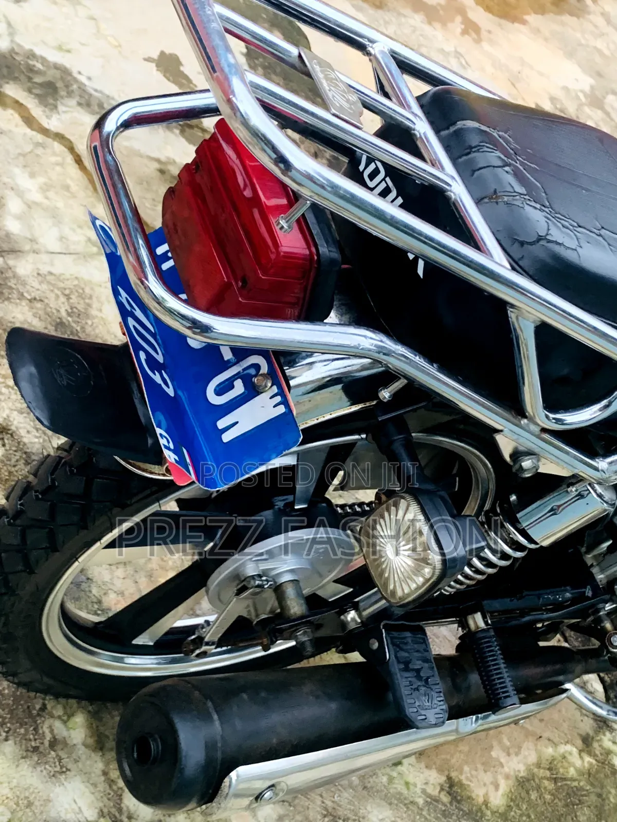 Royal Motorcycle 2023 Black