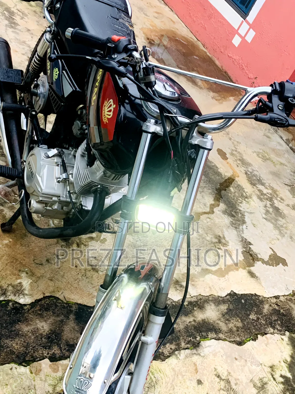 Royal Motorcycle 2023 Black