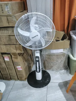 High Quality 18 Inch Rechargeable Fan With Multiple Speed Control