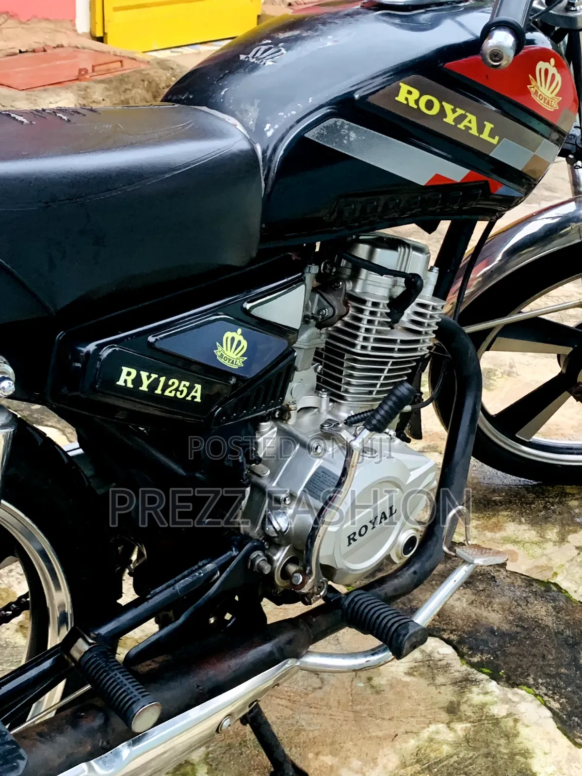 Royal Motorcycle 2023 Black