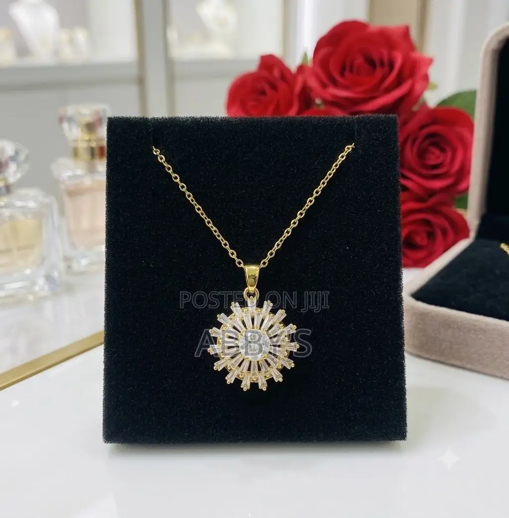 The Solis Pendant Ladies Necklace