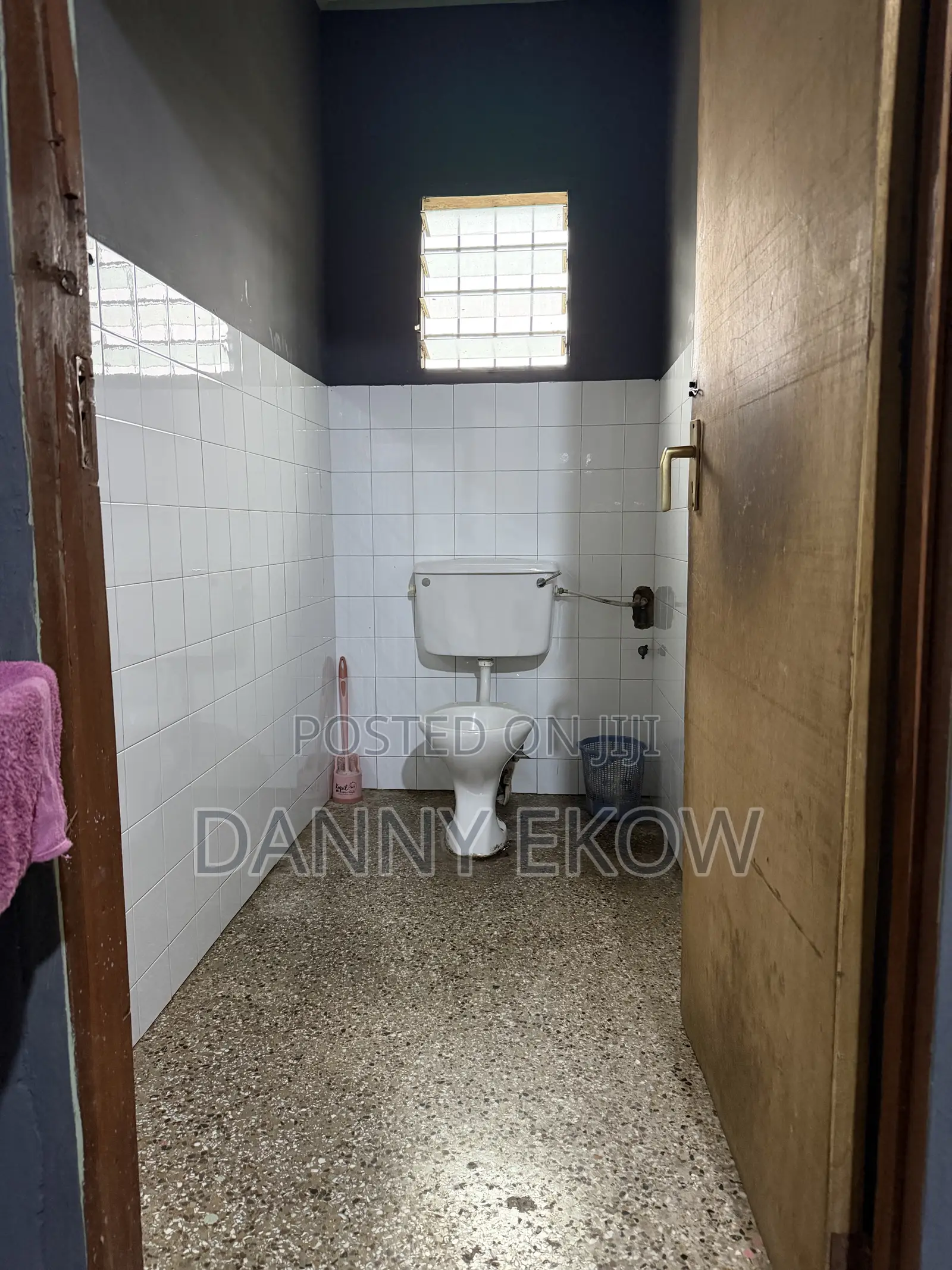 1bdrm Room & Parlour in Pawn Street, Market for rent