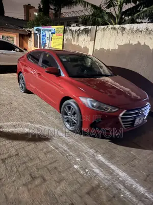 Hyundai Elantra ECO 2018 Red