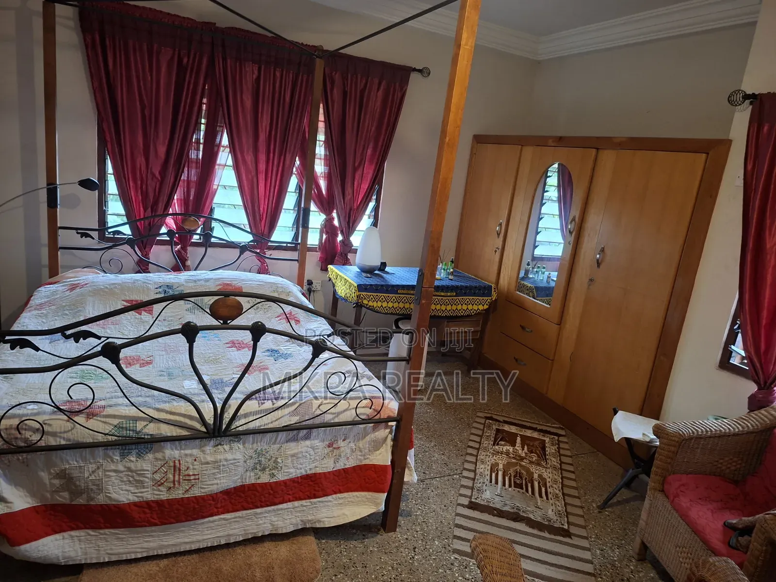 Furnished 5bdrm Mansion in Mkpa Realty, Ejisu-Juaben Municipal for sale