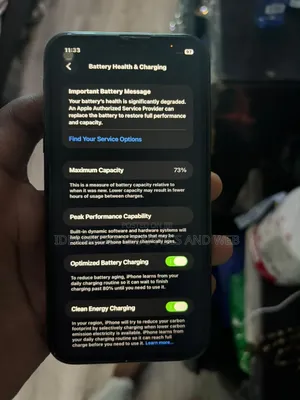 Apple iPhone 11 64 GB Black