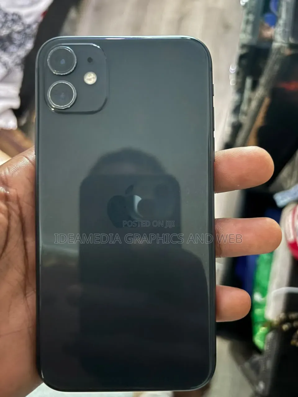 Apple iPhone 11 64 GB Black