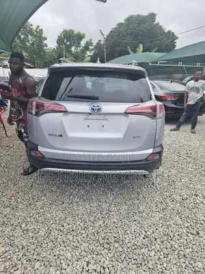 Toyota RAV4 2018 Silver