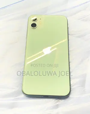 Apple iPhone 11 128 GB Green
