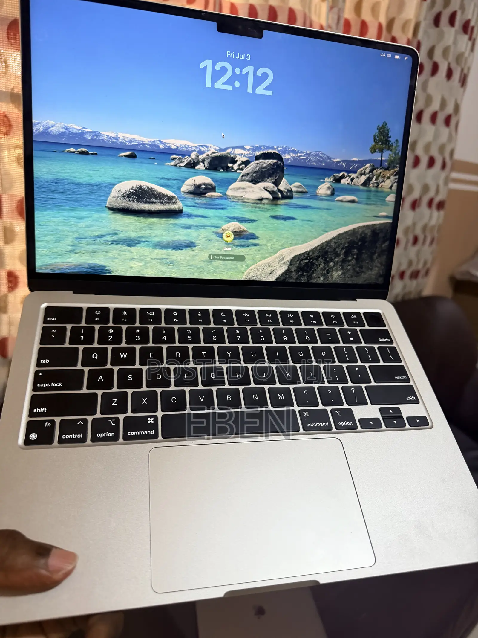 Laptop Apple MacBook Air 2022 M2 16GB Apple M2 SSD 256GB