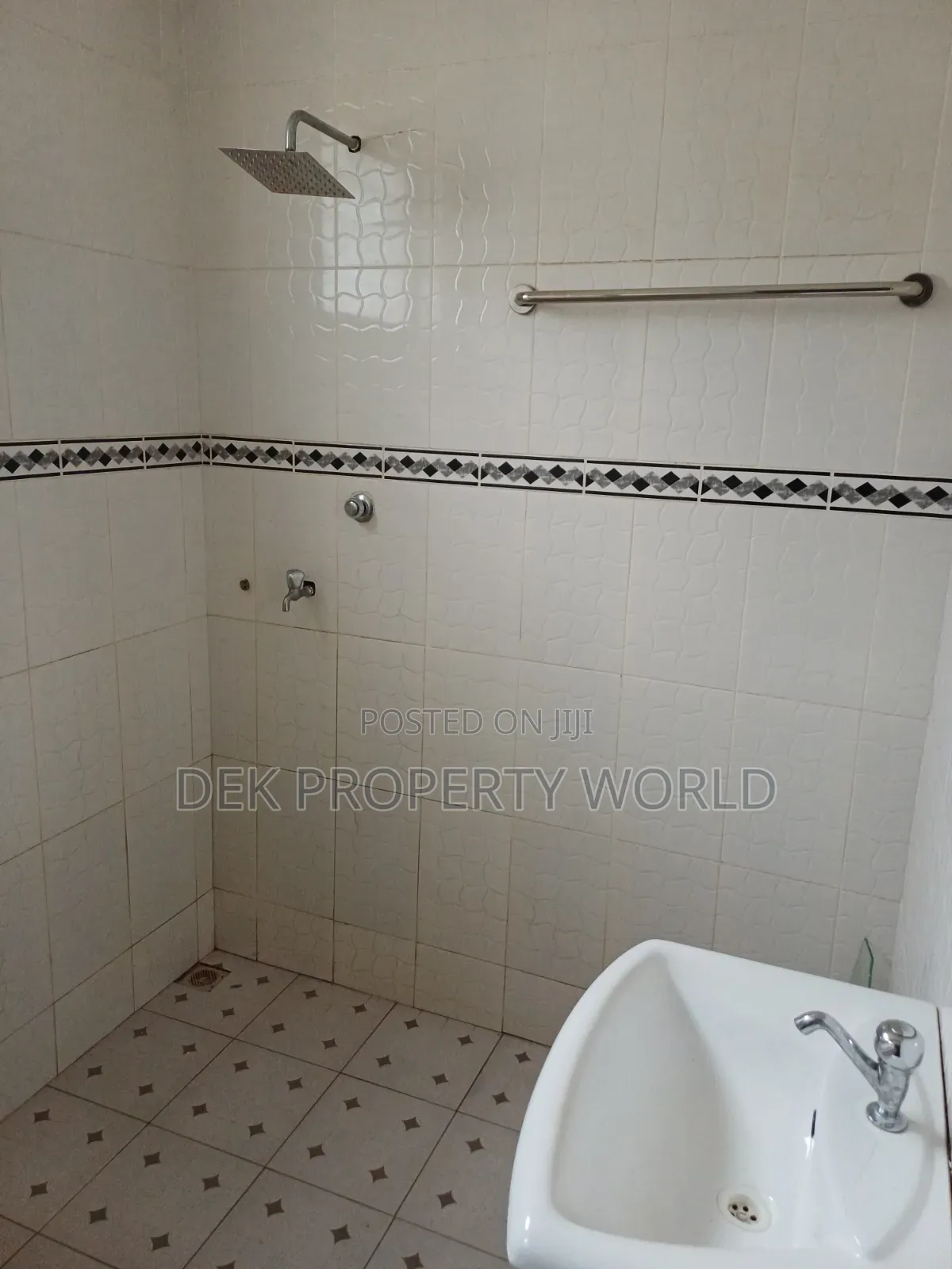 2bdrm Apartment in Ga East Municipal for rent