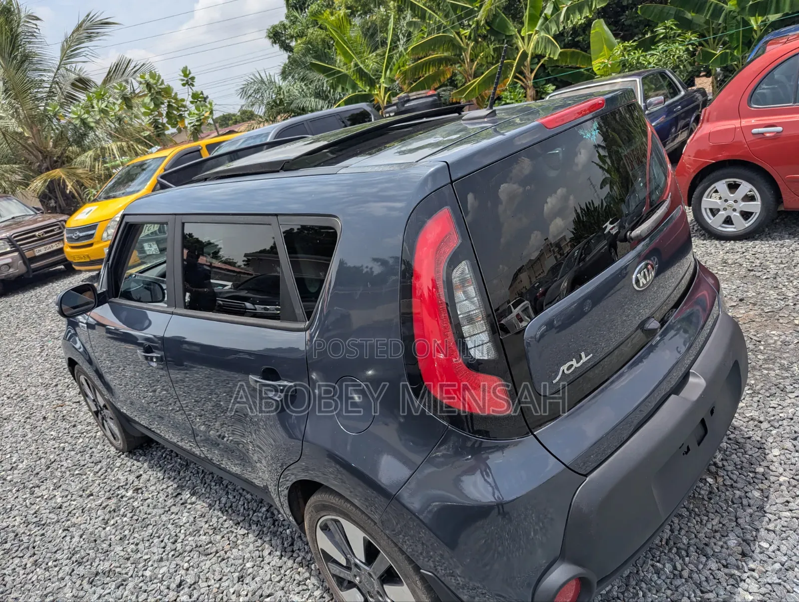 Kia Soul Hatchback 2016 Blue