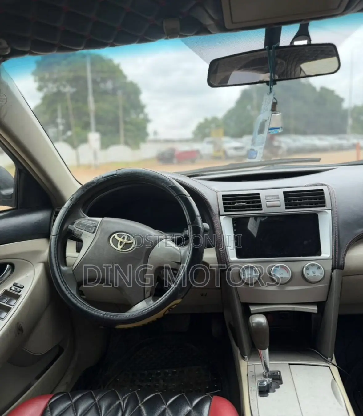 Toyota Camry LE 4dr Sedan (2.5L 4cyl 6A) 2011 Black