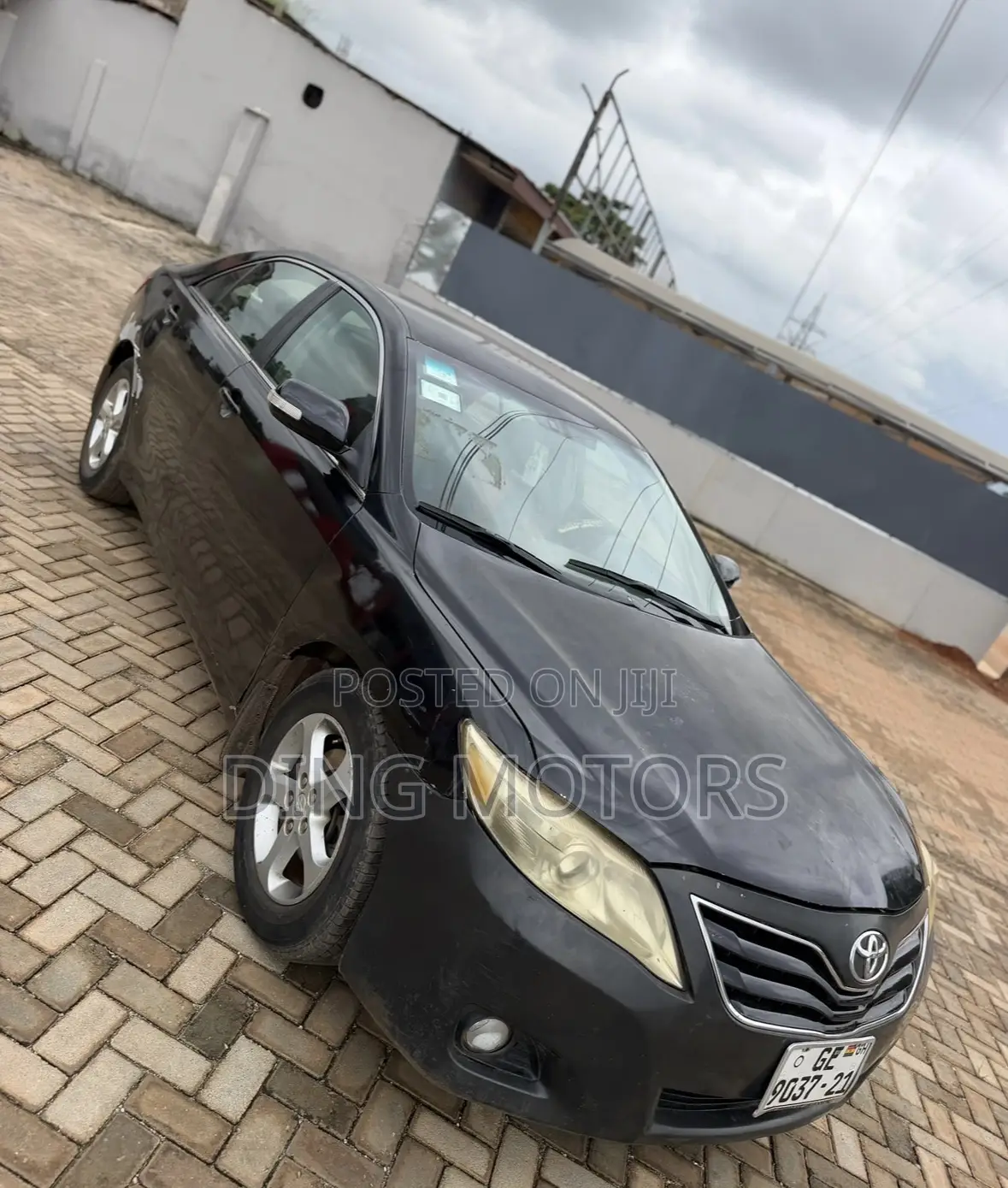 Toyota Camry LE 4dr Sedan (2.5L 4cyl 6A) 2011 Black