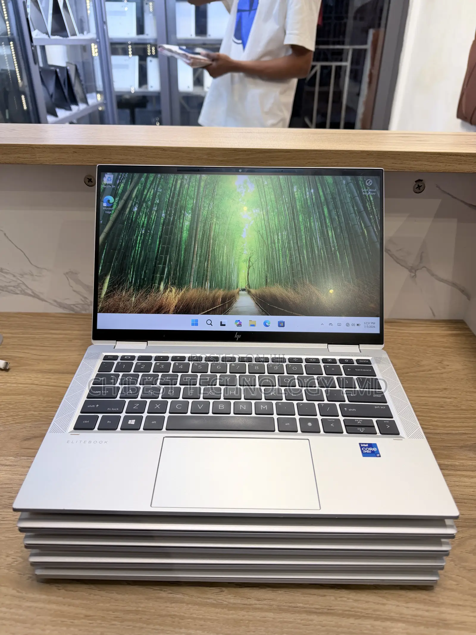 Laptop HP EliteBook x360 1030 G8 16GB Intel Core i7 SSD 512GB