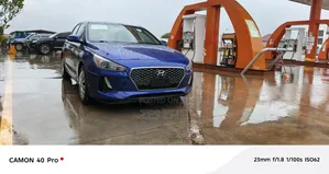 Hyundai Elantra 2019 Blue