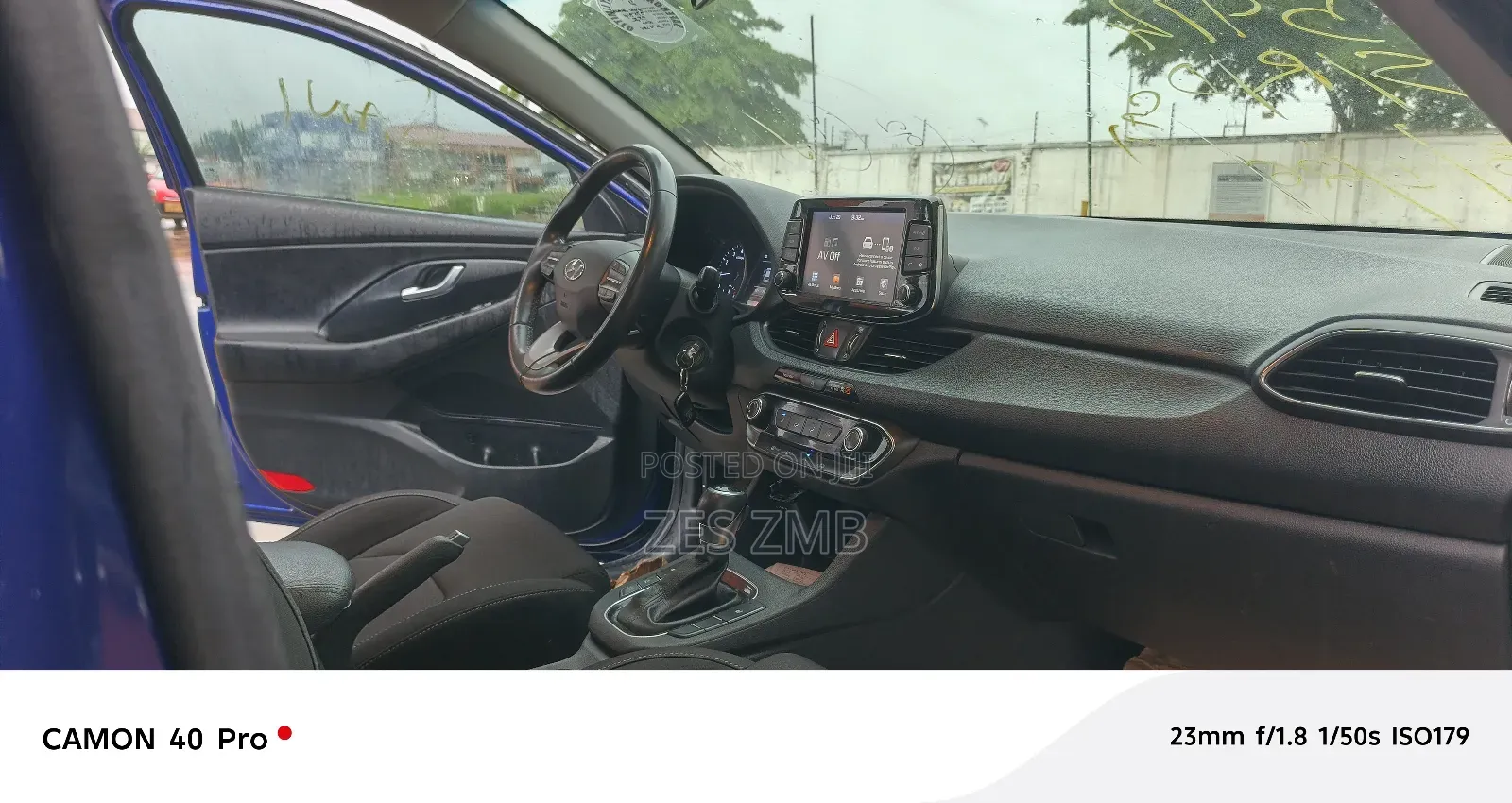 Hyundai Elantra 2019 Blue