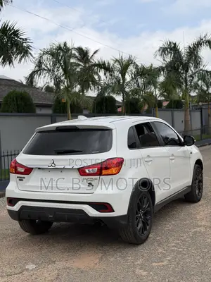 Mitsubishi Outlander Sport 2019 White